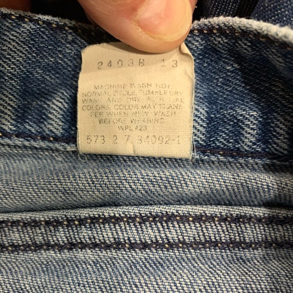 1970s Women’s Levi’s White Tab High Waist Light Blue Mom Jeans (Modern Size 12) - Picture 4 of 10